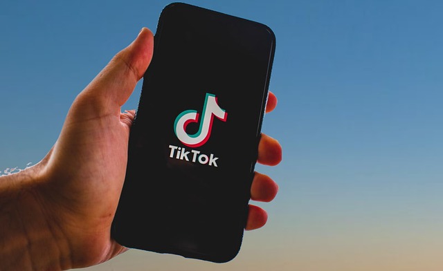 Jasa Share TikTok: Solusi Ampuh Mendorong Konten Lebih Cepat Viral