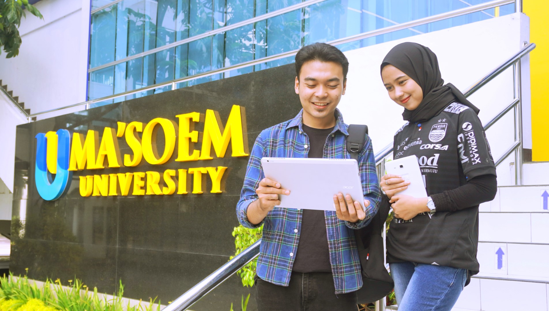 Meningkatkan Kompetensi Profesional melalui Kelas Karyawan di Universitas Ma'soem