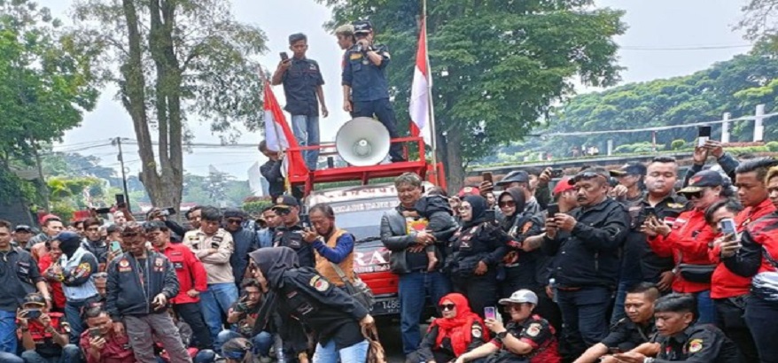 Gelombang Protes Masyarakat Terhadap Rencana Pemilu Serentak 2024