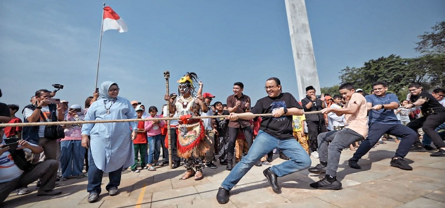 Kedekatan Anies Baswedan dengan Warga Sekitar pada HUT RI ke-78, Calon Pemimpin Merakyat