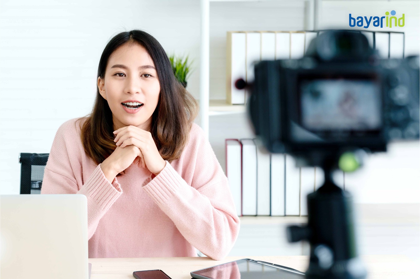 Strategi Promosi Efektif dengan Jasa Konten Kreator via Sosmed di Rajakomen.com