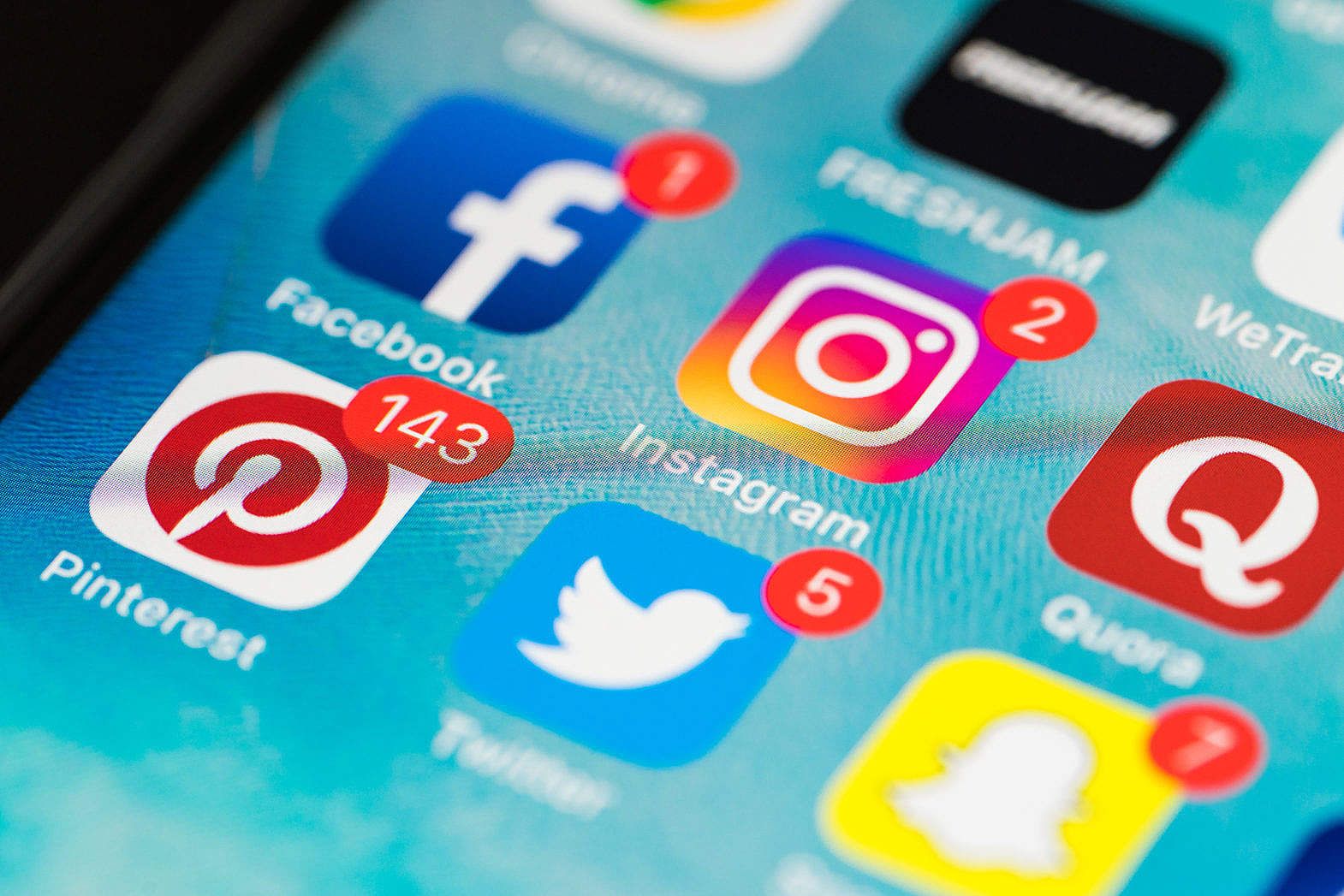 Cara Tingkatkan Engagement Media Sosial dengan Konten yang Relevan dan Kreatif